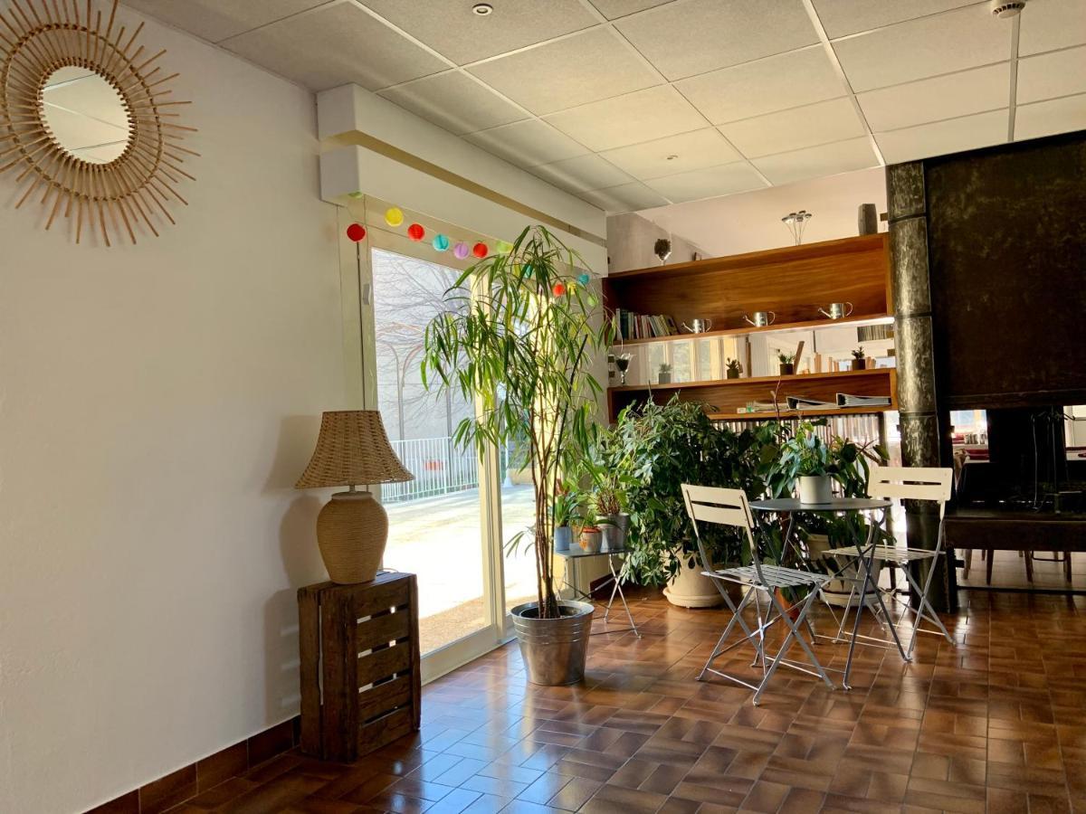 Le Pidanoux Hotel Saint-Julien-du-Verdon Kültér fotó